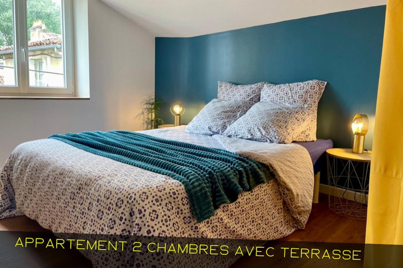 פואטייה Les Appartements Du Pont Joubert מראה חיצוני תמונה