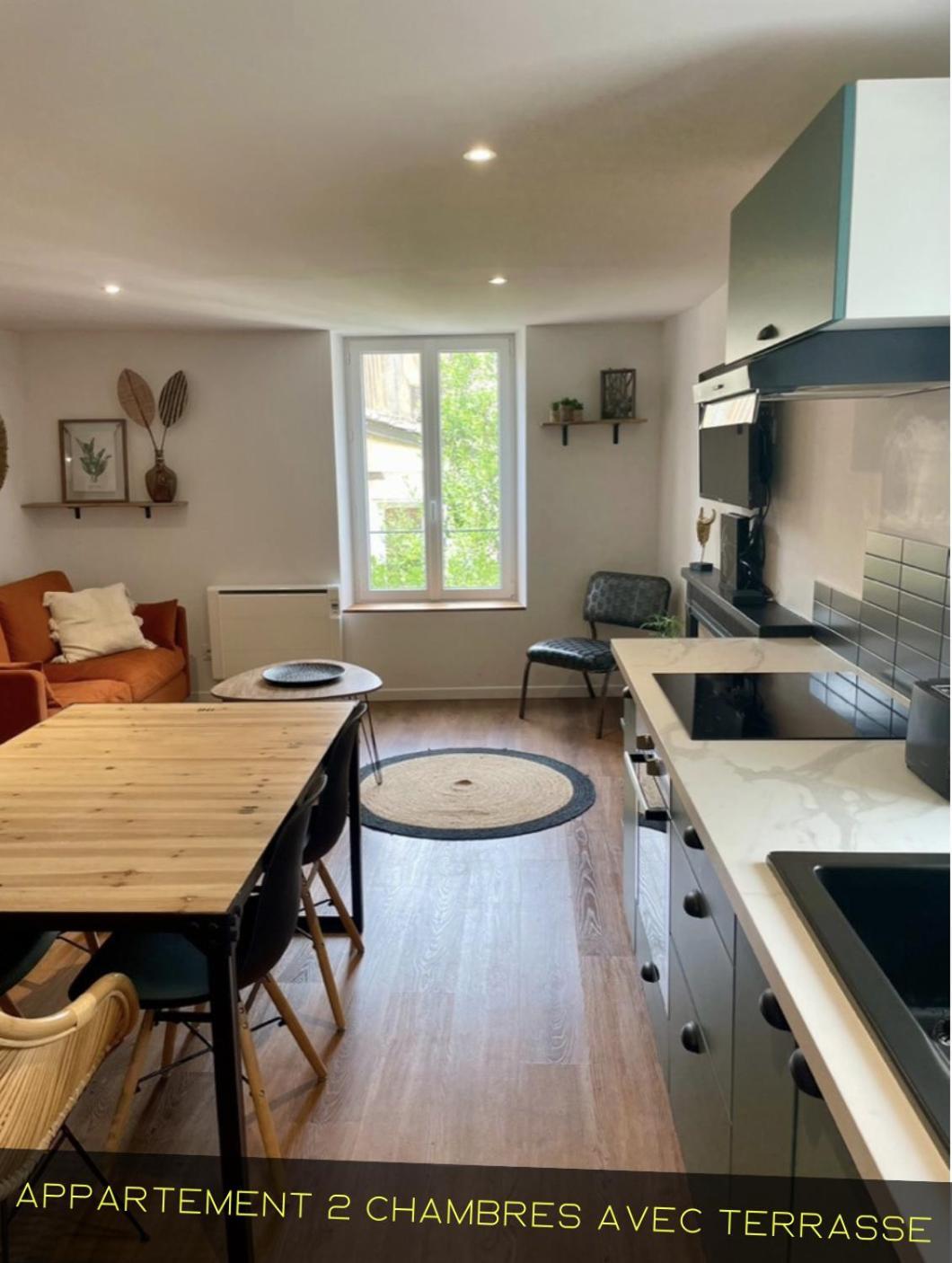 פואטייה Les Appartements Du Pont Joubert מראה חיצוני תמונה