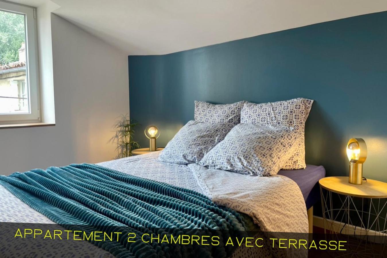 פואטייה Les Appartements Du Pont Joubert מראה חיצוני תמונה